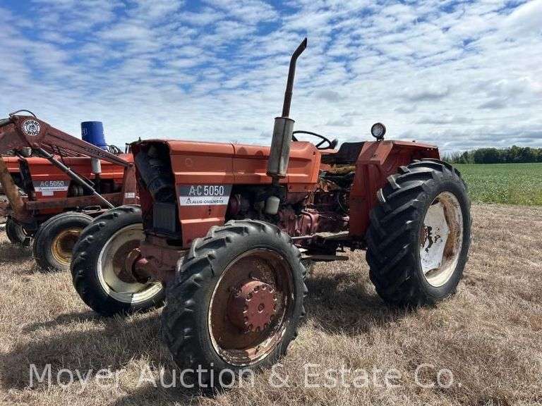 Allis Chalmers 5050 Tractor, 3-Point Hitch, 4WD, Condition Unknown/Will Not Start image