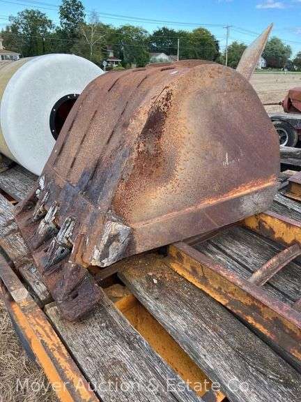 Excavator Bucket, Rusty, 30"w image