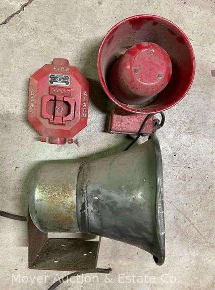 Group of Horns and Fire Alarm Box image