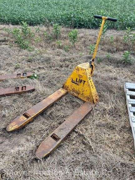 Pallet Jack, Appears to Work image