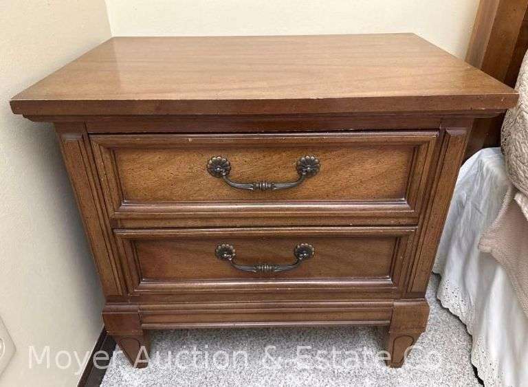 Pair of 2 Drawer Nightstands, 26"x17"24"h image