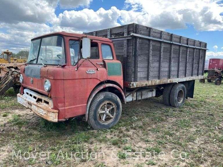 19xx Ford Cab-Over Truck with Grain Body image