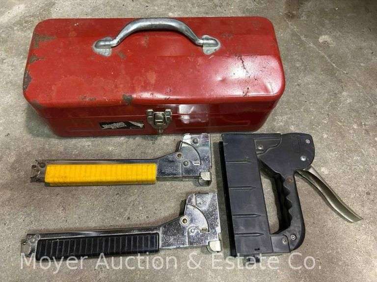 Group of Staplers and Staples image