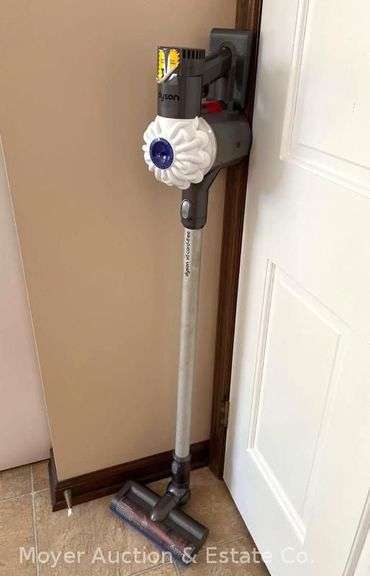 Dyson V6 Cordless Vacuum, with Attachments and Wall Mounted Charger image