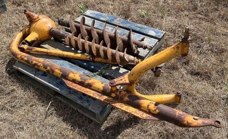3pt. Post Hole Digger, Yellow, with 6" Bit and Addt. 9" Auger image