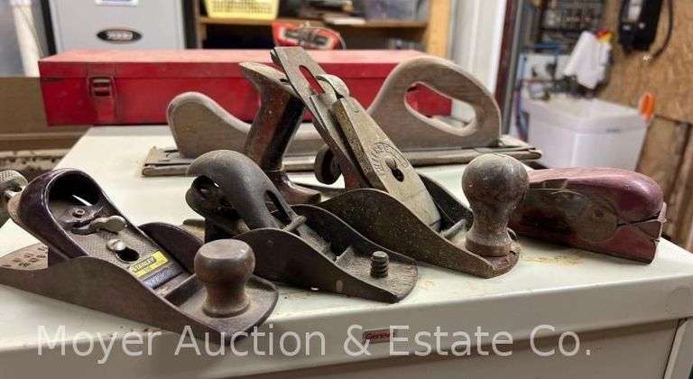 Group of Hand Planes and Sanders image