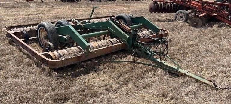 Brillion Transport Cultimulcher, Green, 13ft. Wide Overall image