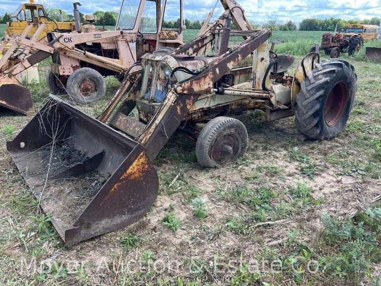 Case  310-B Tractor with Loader & Bucket, Gas Engine, Non-Running image