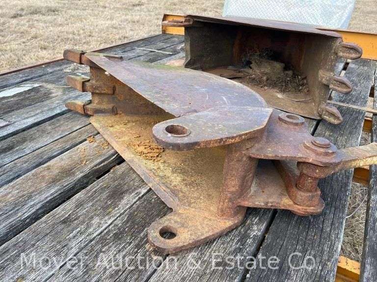 Excavator Bucket, 12"w image