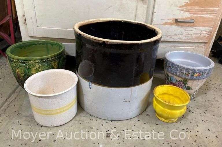 Group of Jardinieres and Crocks, 4"-13"h image