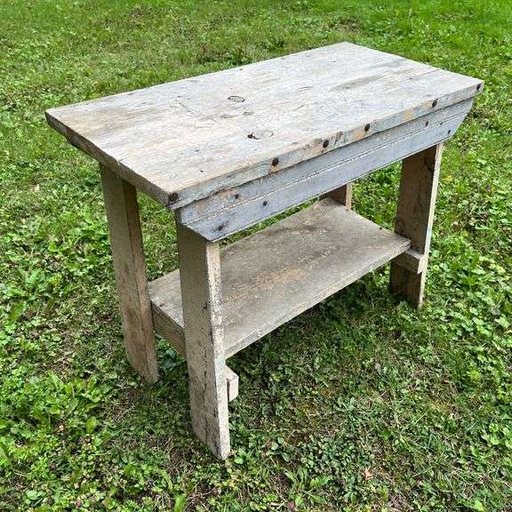 Wood Bucket Bench, 28"w image