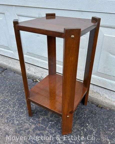 Mission-style 2-Tier Plant Stand, Pine, 21”h image