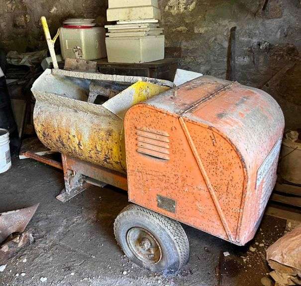 Cowlesville Barn Finds, D6 Dozer and Estate Treasures