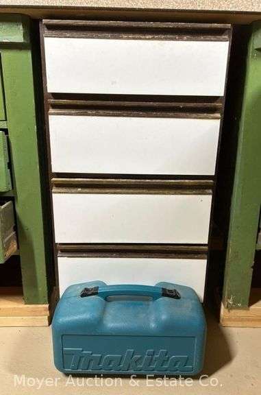 Makita Palm Sander with Group of Sand Paper, Steel Wool, Etc. image