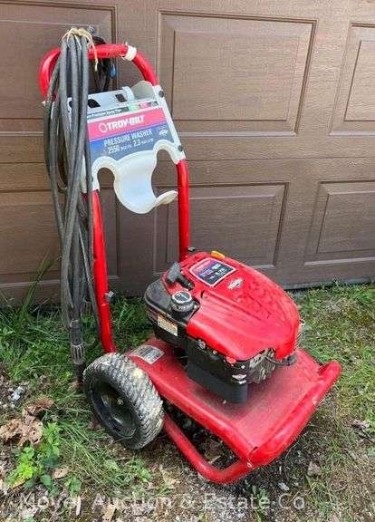 Troy-Bilt 2550PSI Pressure Washer with Briggs and Stratton Motor image
