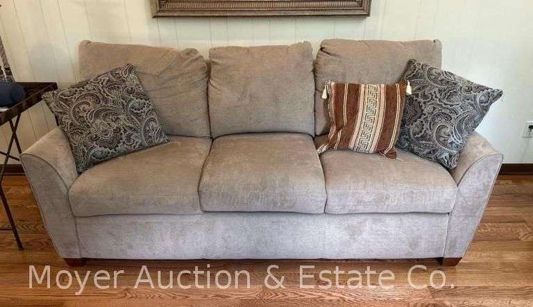 La-Z-Boy Sofa, 80"w image