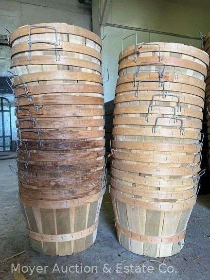 (25) Half Bushel Baskets image