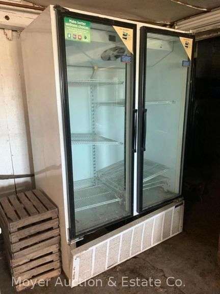 Master-bilt Double Door Store Cooler, Model BMG48, 55"x32"x79"h image
