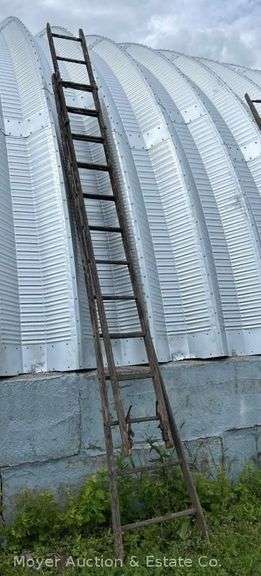 Wooden Orchard Extension Ladder, for Decoration image