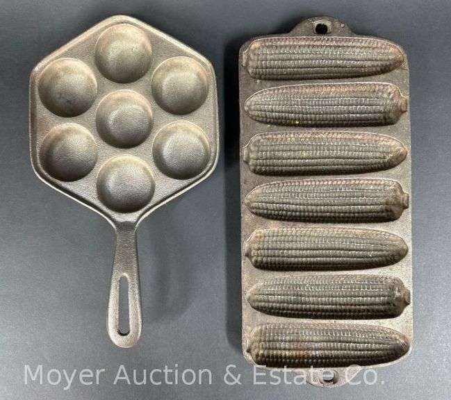 (2) Cast Iron Baking Pans image