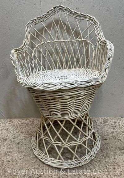 Vintage Wicker Vanity Chair, 20"w image