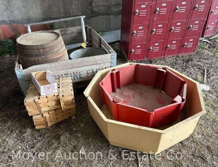 Wood Keg, 2 Galvanized Basins, Plastic Display Bins image