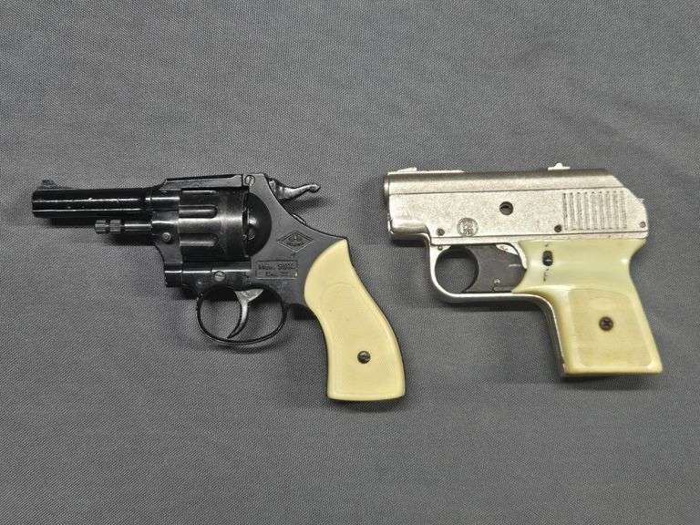 Brevettata Model 99X Starter Pistol + Starter Pistol image