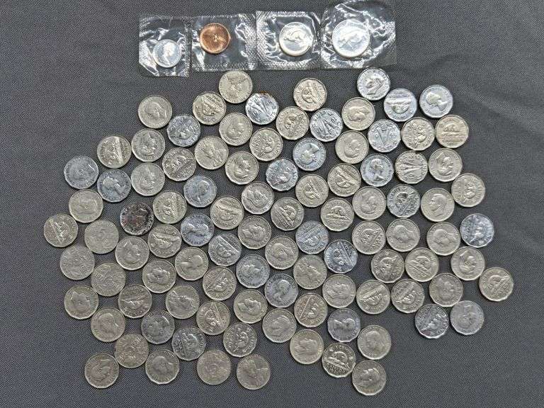 88 Canadian Nickels - 1922-1959 including 7 V Nickels, & uncirculated 1967 Penny-Nickel-Dime-Quarter set image