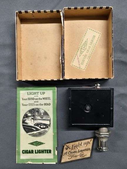 Detroit Cigar Lighter for your car in original box with original literature image
