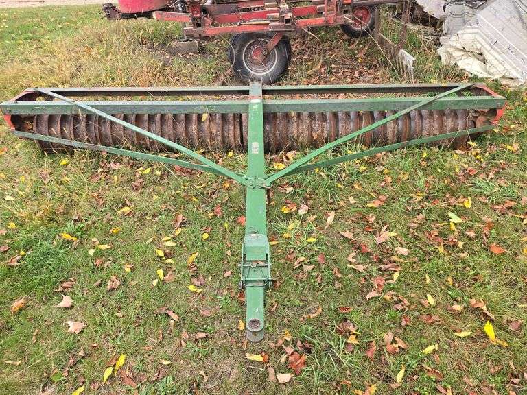 Brillion 12’ center bearing cultipacker image