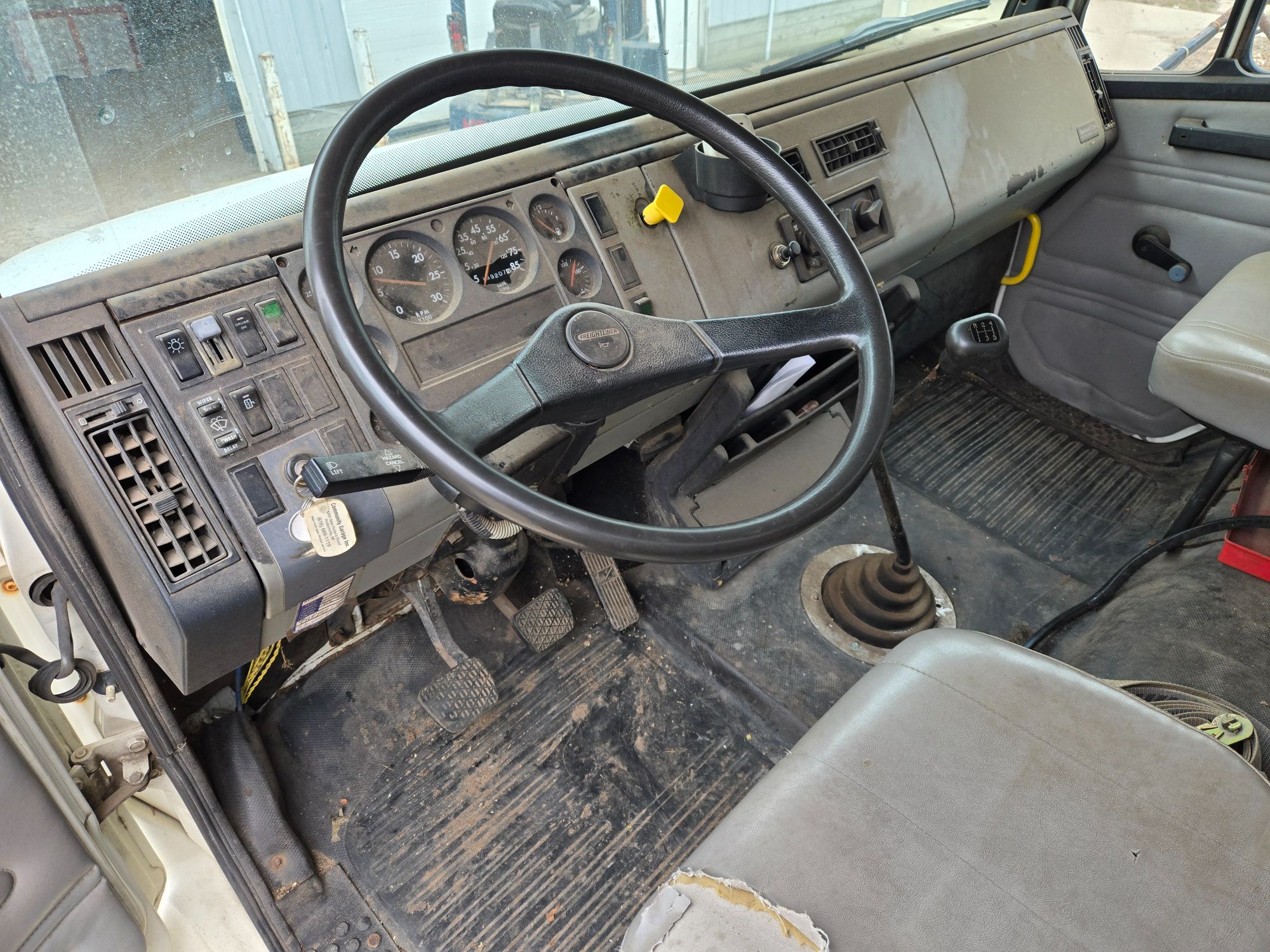 Lot image 6