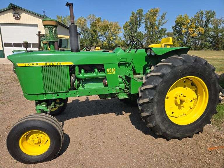 1961 John Deere Mod. 4010 diesel image