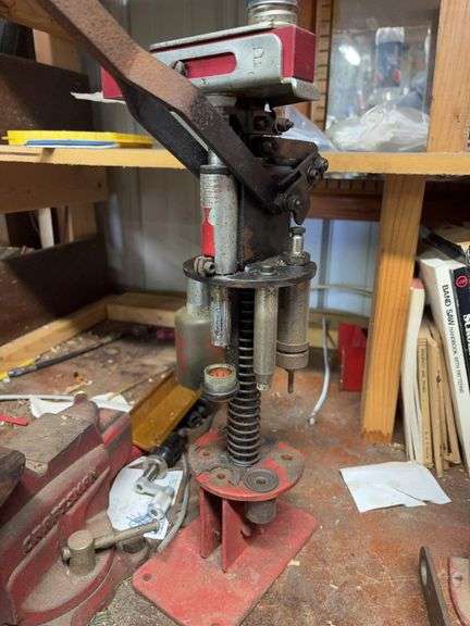 Reloading Press image