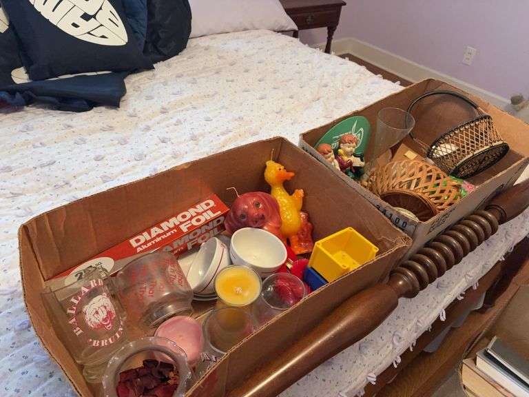 2 Box Lots of Assorted Glassware and Household Decor image