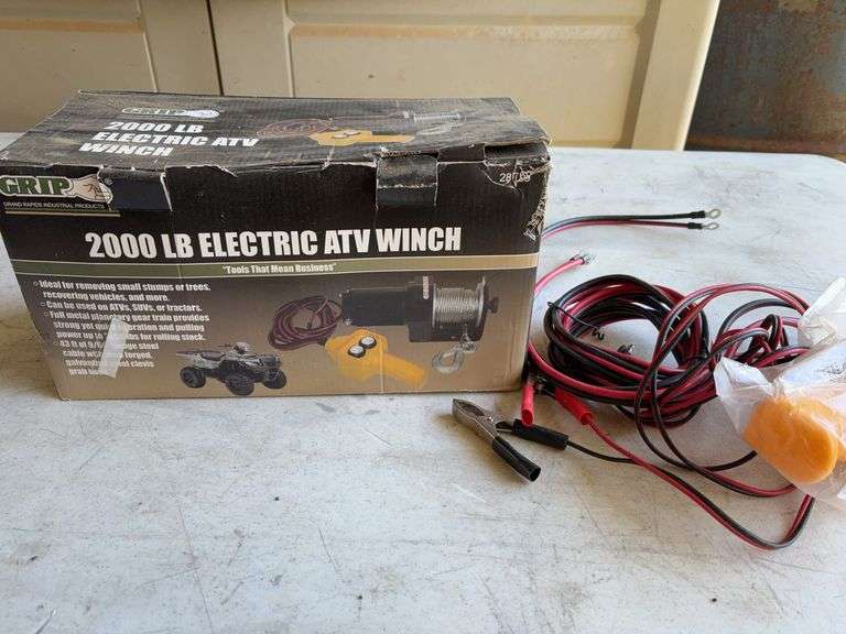 2000lb Electric Winch image