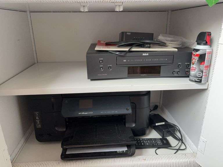 Contents of Cabinet hp officer 6500a vcr image