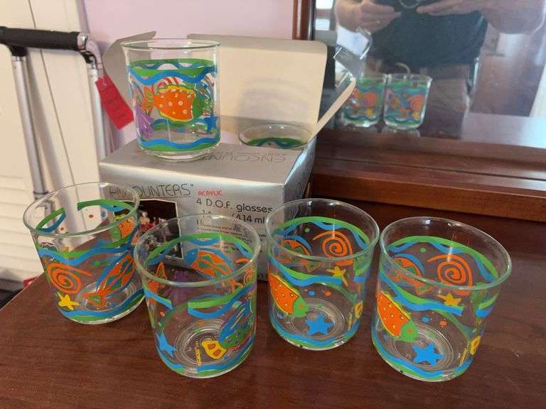 Acrylic 14oz Cups image