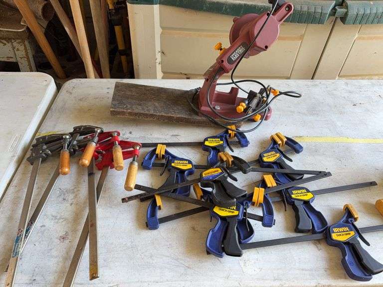 Chain Saw Sharpener with Clamps image