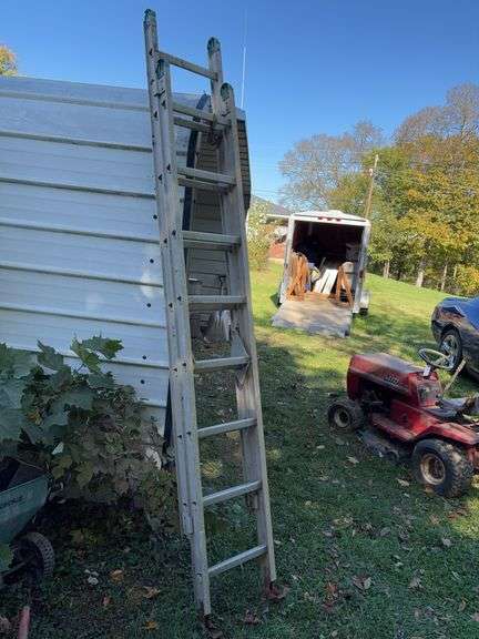 16’ Aluminum Step Ladder image