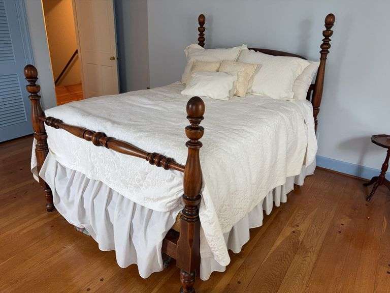4 Post Full Size Bed on Wooden Casters - mattress and box spring given to buyer at no charge image