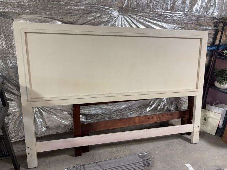 Head Board 79”x55” image