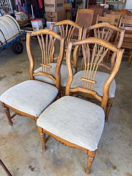 4 Dining Room Table Chairs with Cushioned Bottoms - 40”H image
