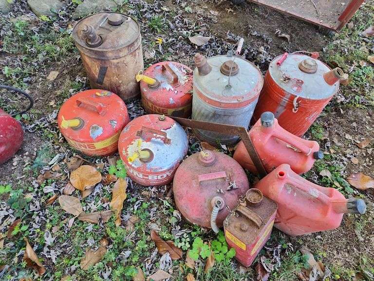 10 Gasoline Cans image