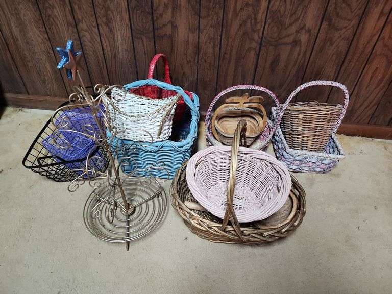 Assorted Baskets image