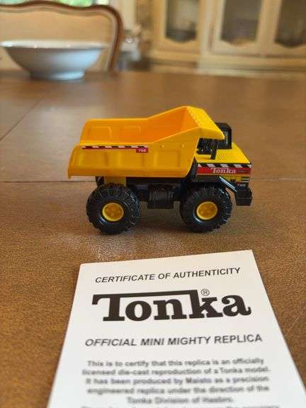 Tonka Official Replica Dump Truck and Back Hoe image