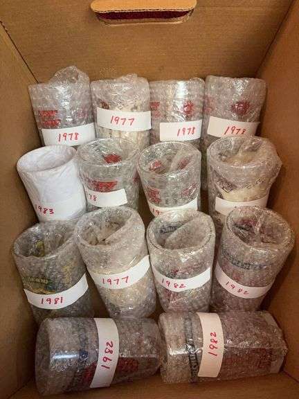 Assorted Kentucky Derby Festival Glasses - years in pics image