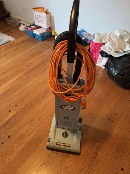 Triple S Commercial Vacuum image