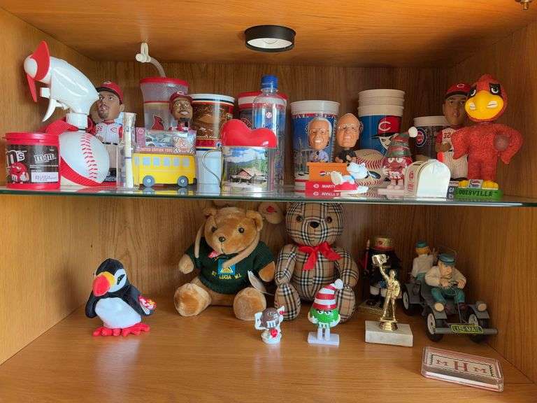 Commemorative Bobble Heads and Figurines cincinatti reds Pepsi Louisville nutcracker image