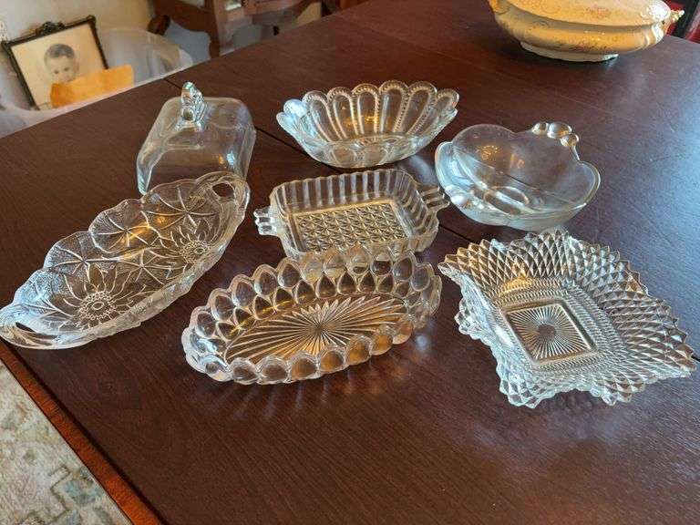 Assorted Glassware image