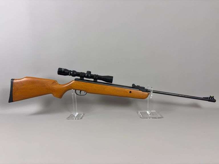 Crossman Storm XT Pellet Rifle - .177 cal - SN D07X00930 image